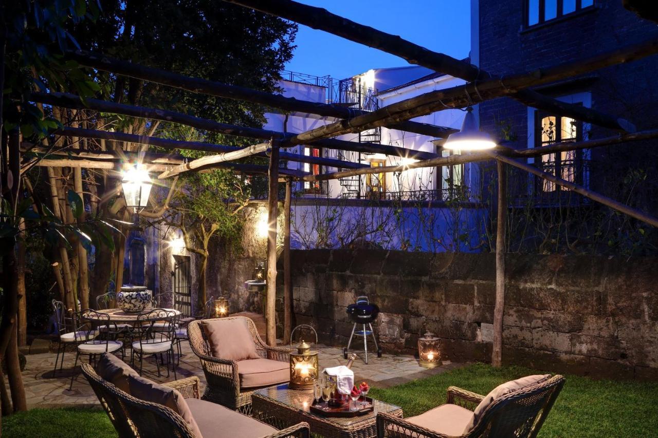 La Dimora: Relax In A Lovely Garden ماسّا لوبْرينسِ المظهر الخارجي الصورة